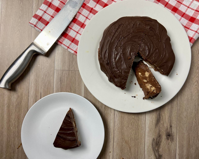 No-Bake Keto Chocolate Biscuit Cake