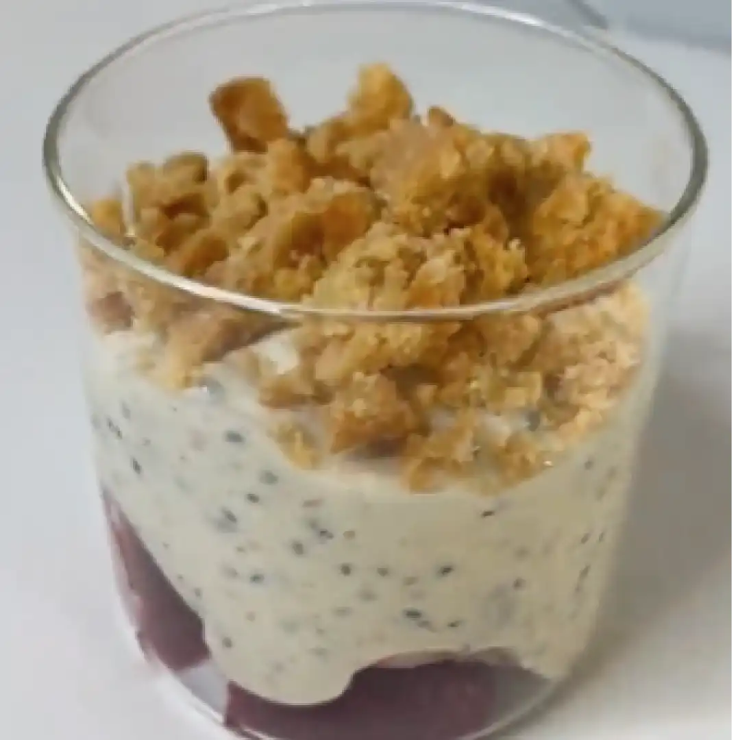 Strawberry Cheesecake keto Overnight Oats Recipe